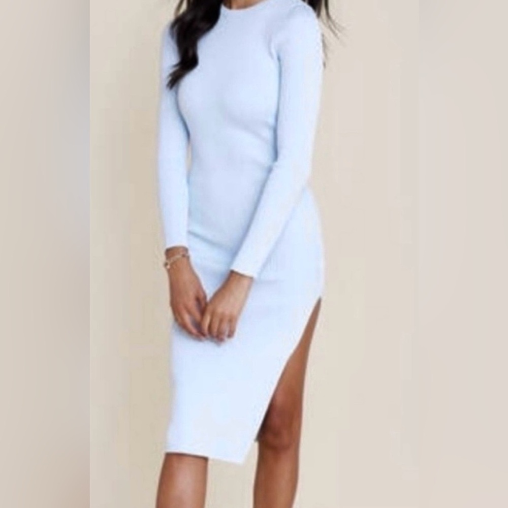 Francesca’s collections Light Blue Long Sleeve Dress